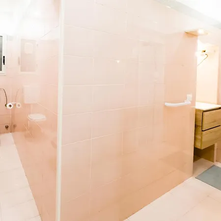 Realkasa Arienti Апартаменты *